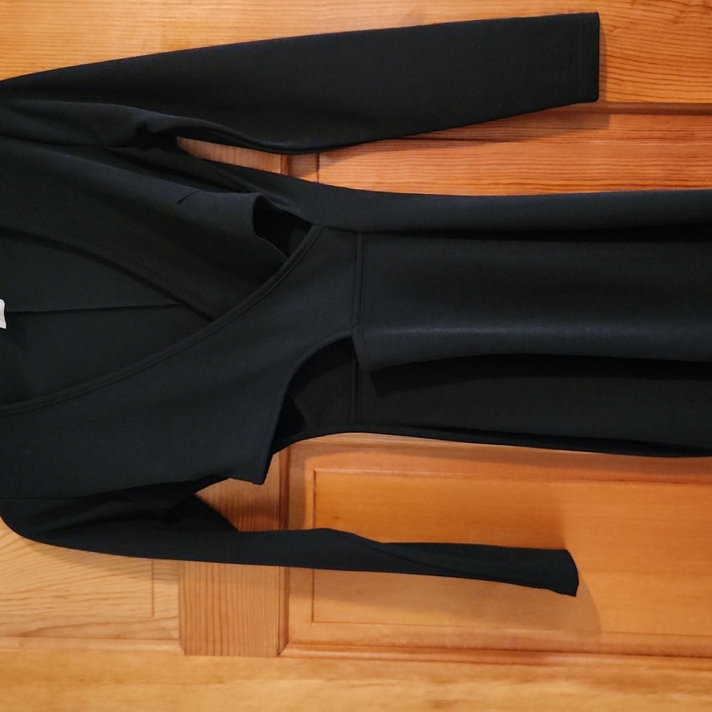 Elegant Black Long Sleeve Dress